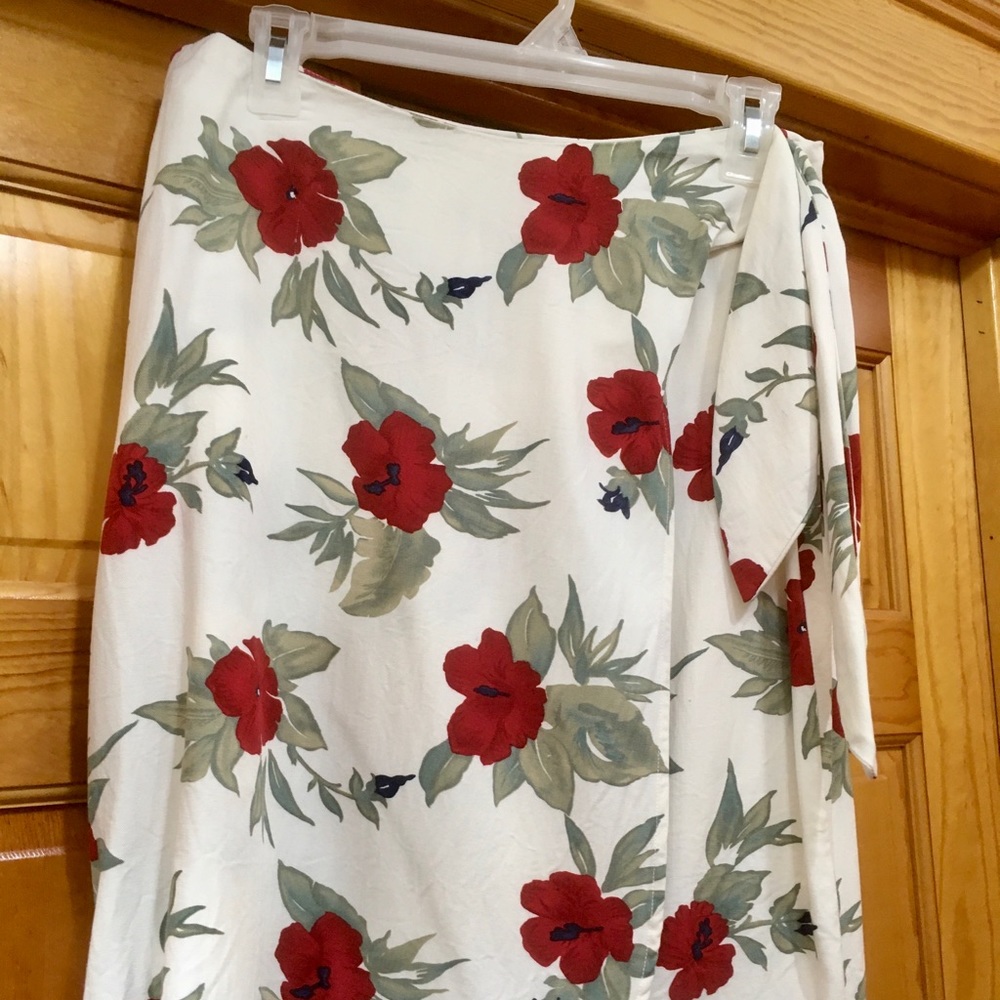 Wrap skirt